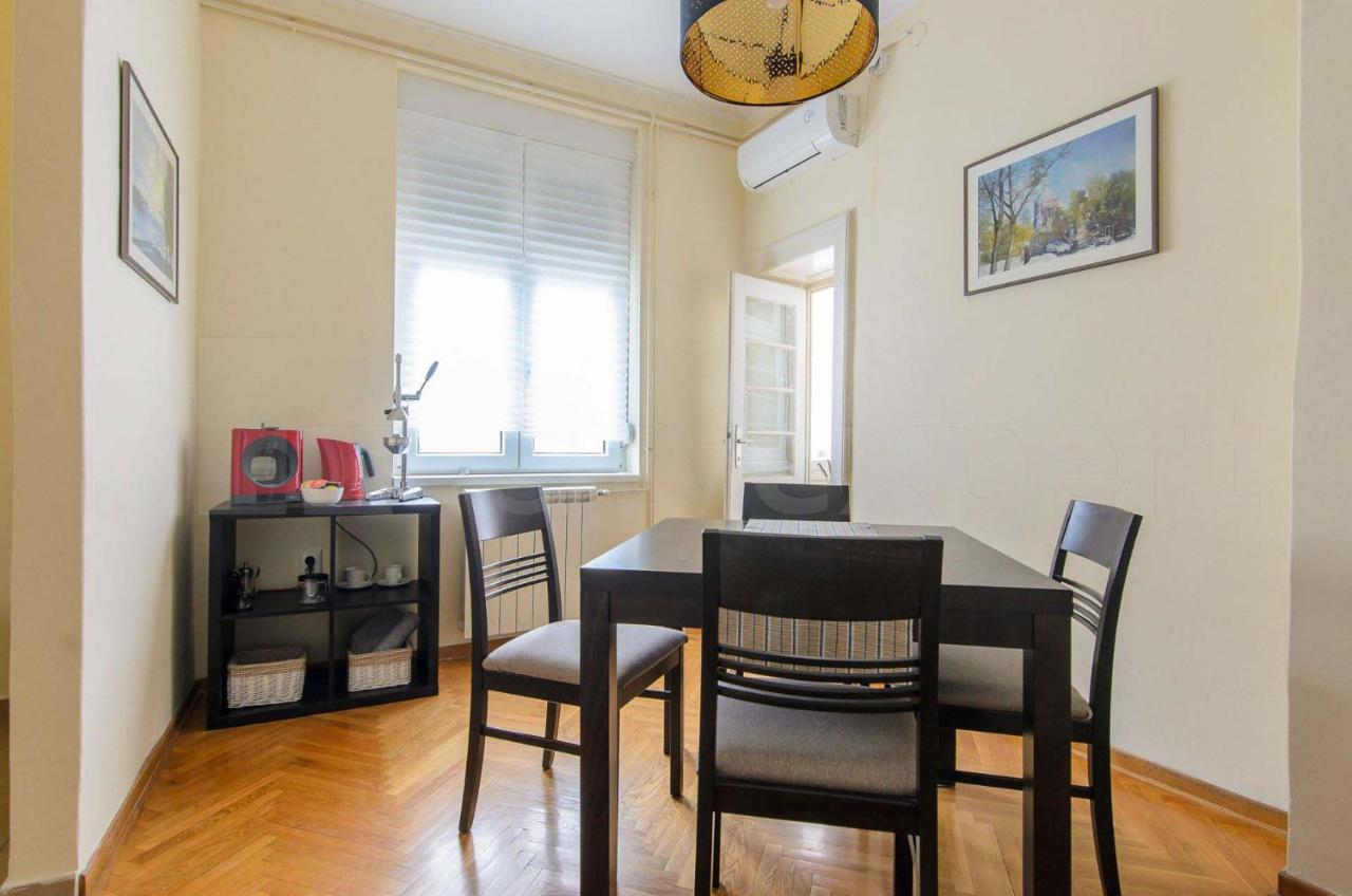 Gundulic Apartamento Belgrado Exterior foto