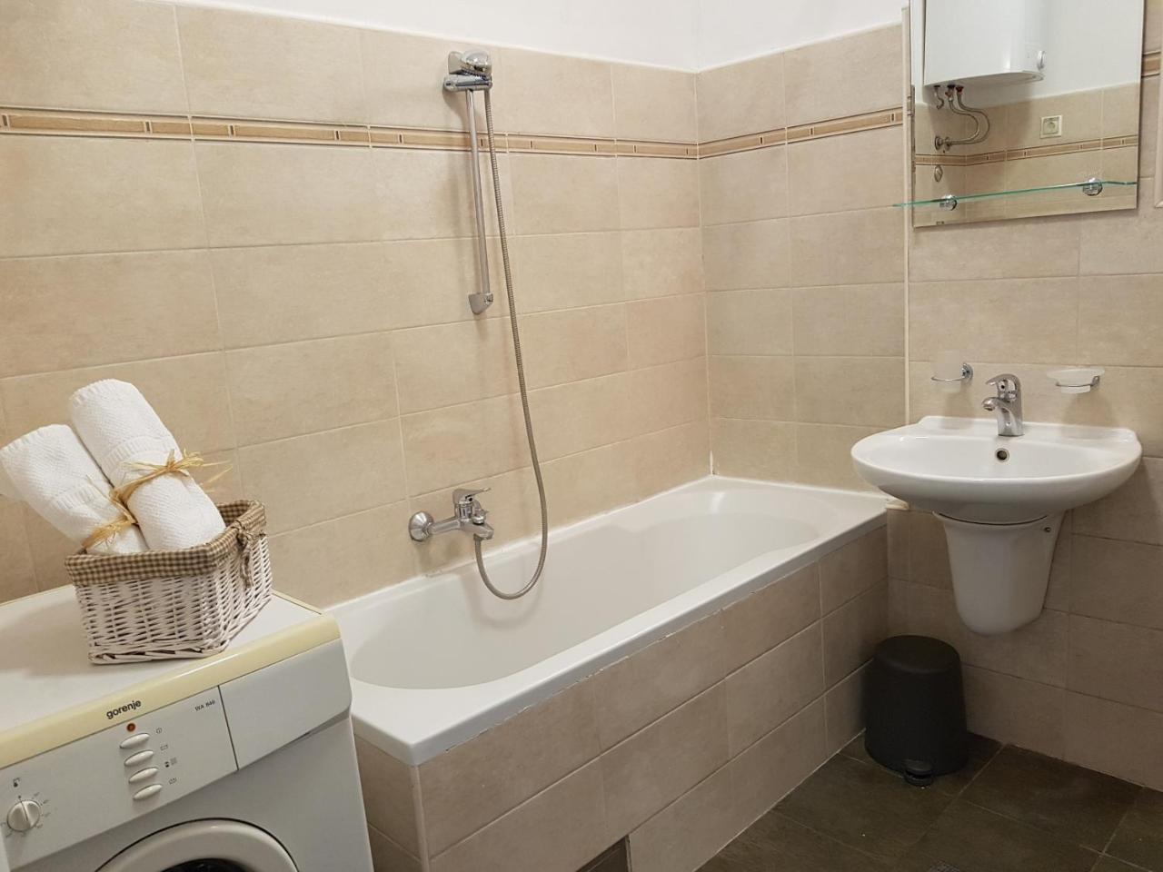 Gundulic Apartamento Belgrado Exterior foto